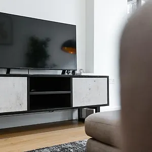 Khayat Homes - The Owelor - Two Bed Apartment London